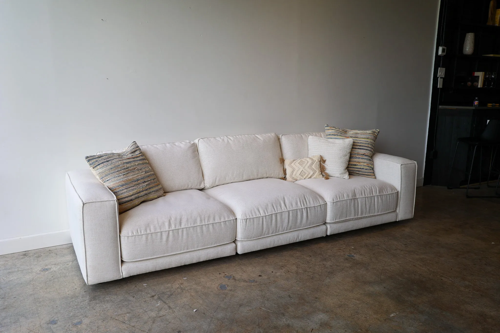 Evans Crypton Modular Sectional