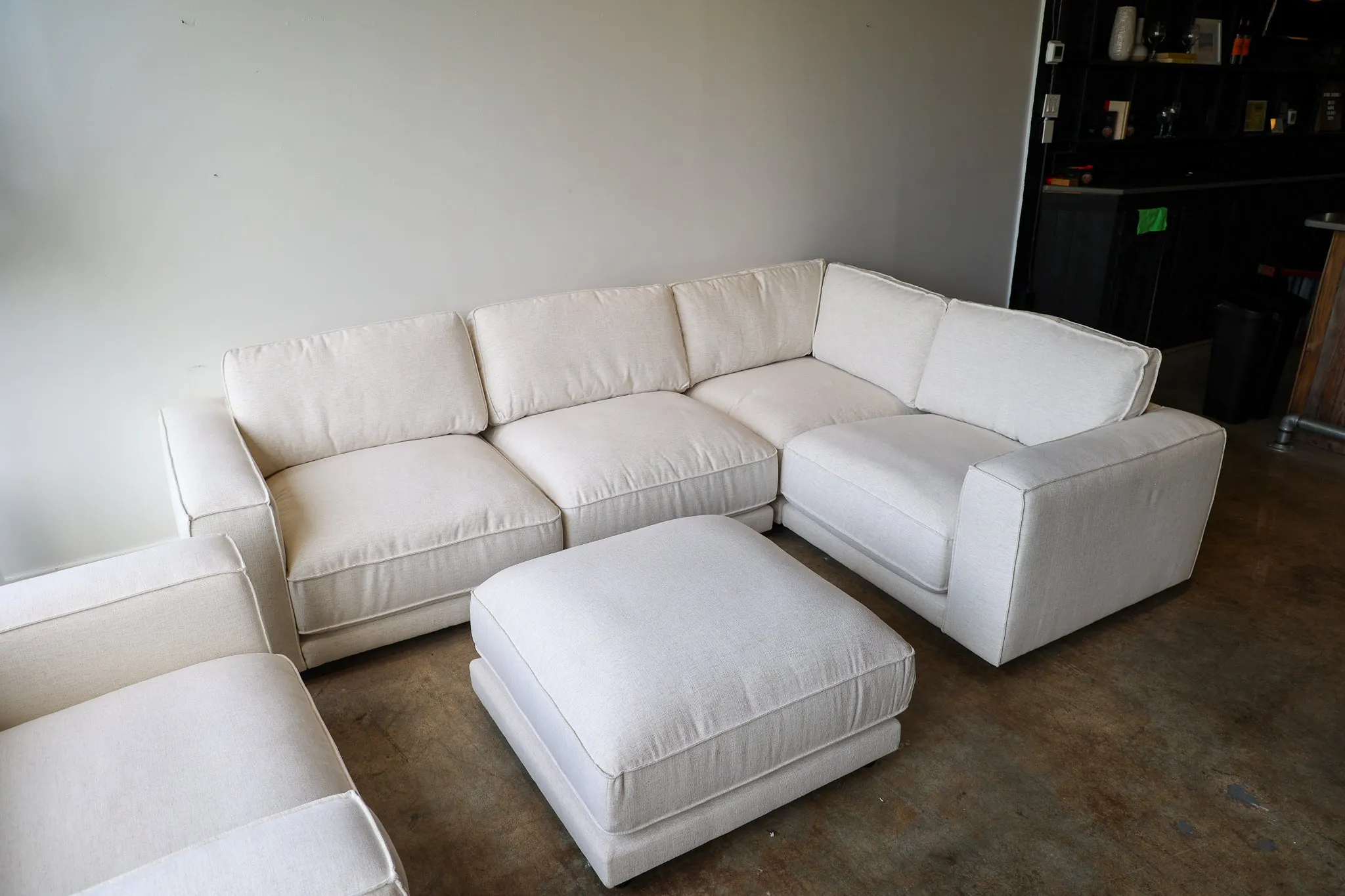 Evans Crypton Modular Sectional