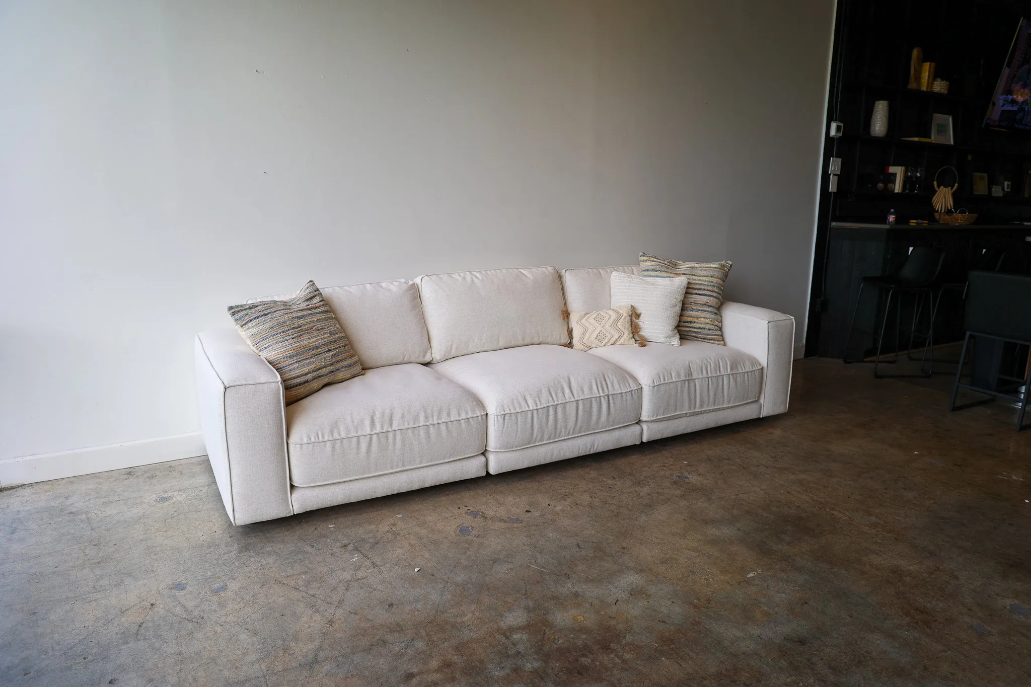 Evans Crypton Modular Sectional