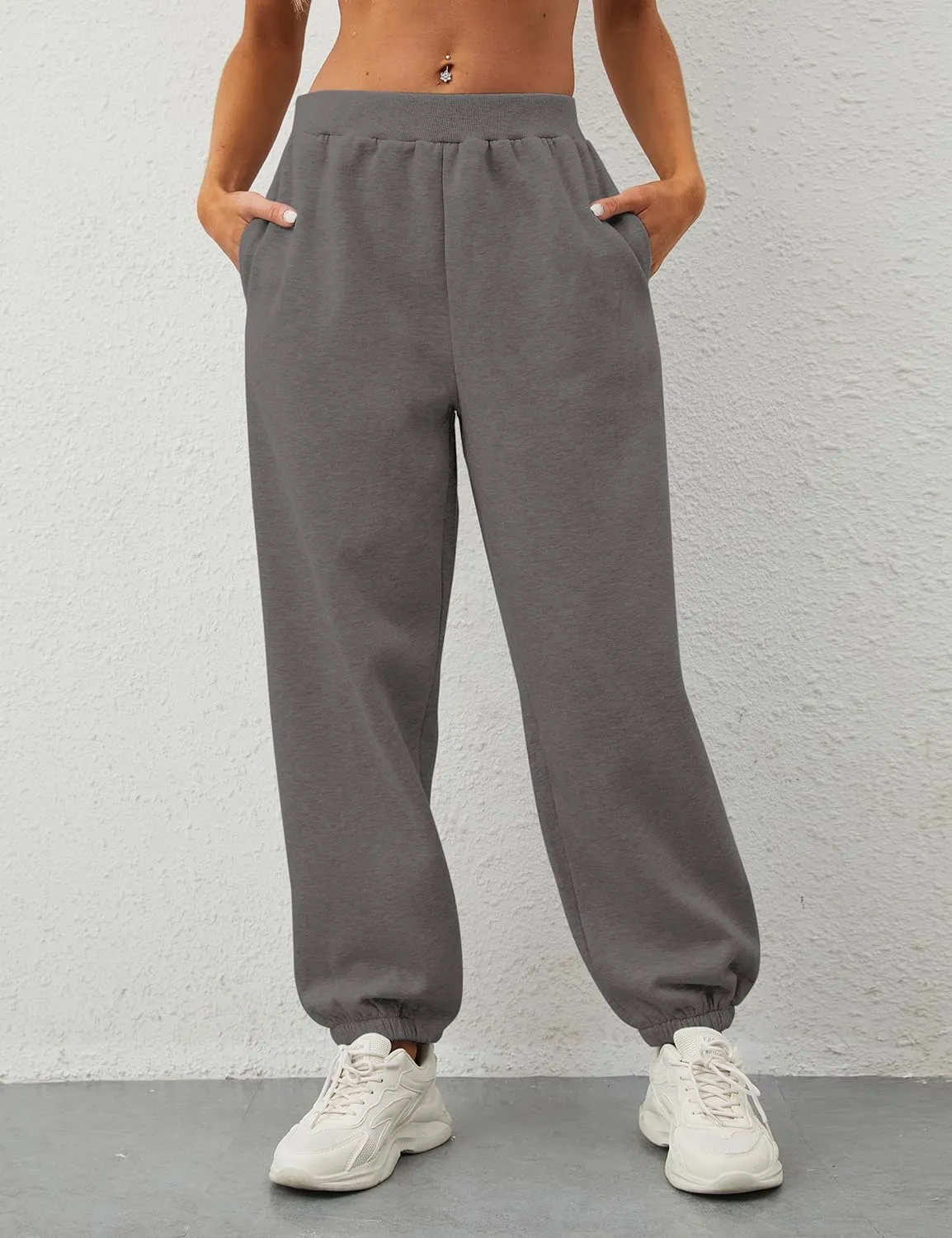Women's Hoodie and Sweatpants Set for Women 2 Piece Outfits Tracksuit Oversized Sweatshirt and High Waist Sweatpants